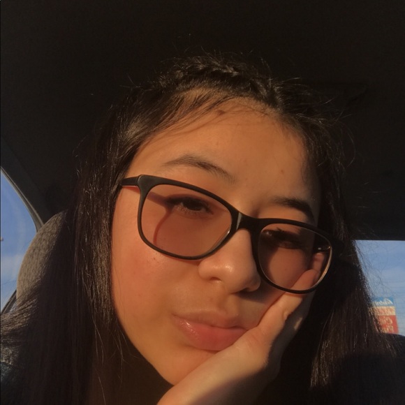 emily214_